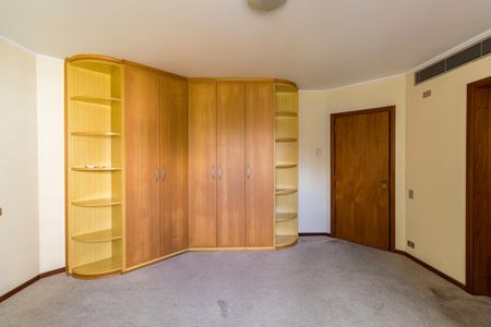 Apartamento para alugar com 676m², 4 quartos e 4 vagas Apartamento para alugar com 676m², 4 quartos e 4 vagasSuíte 1