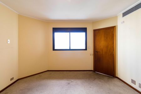 Apartamento para alugar com 676m², 4 quartos e 4 vagas Apartamento para alugar com 676m², 4 quartos e 4 vagasSuíte 2