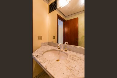 Apartamento para alugar com 676m², 4 quartos e 4 vagas Apartamento para alugar com 676m², 4 quartos e 4 vagasLavabo