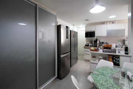 Apartamento à venda com 360m², 4 quartos e 2 vagasCozinha