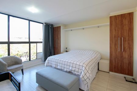 Apartamento à venda com 360m², 4 quartos e 2 vagasQuarto 3