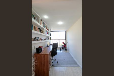 Apartamento à venda com 360m², 4 quartos e 2 vagasEscritório