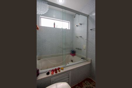 Apartamento à venda com 360m², 4 quartos e 2 vagasBanheiro Social 1