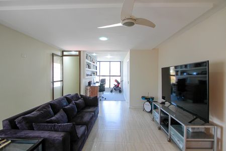 Apartamento à venda com 360m², 4 quartos e 2 vagasSala de TV