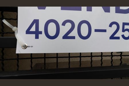 Apartamento à venda com 45m², 2 quartos e sem vaga Apartamento à venda com 45m², 2 quartos e sem vagaPlaquinha