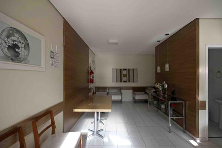 Apartamento para alugar com 64m², 3 quartos e sem vagaÁrea comum - Salão de festas