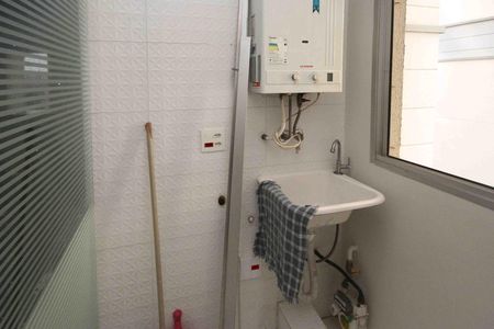 Apartamento para alugar com 64m², 3 quartos e sem vagaÁrea de Serviço