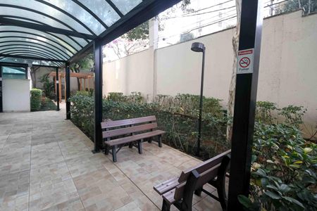 Apartamento para alugar com 64m², 3 quartos e sem vagaÁrea comum