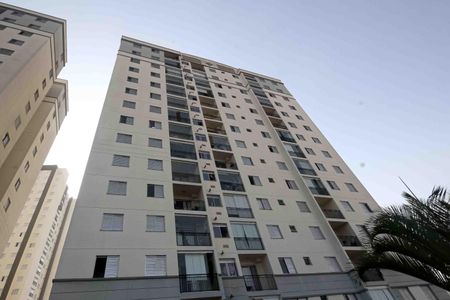 Apartamento para alugar com 64m², 3 quartos e sem vagaFachada