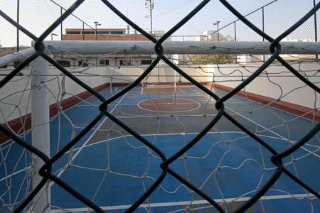 Apartamento para alugar com 64m², 3 quartos e sem vagaÁrea comum - Quadra Esportiva