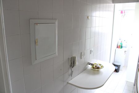 Apartamento à venda com 52m², 2 quartos e 1 vagaCozinha