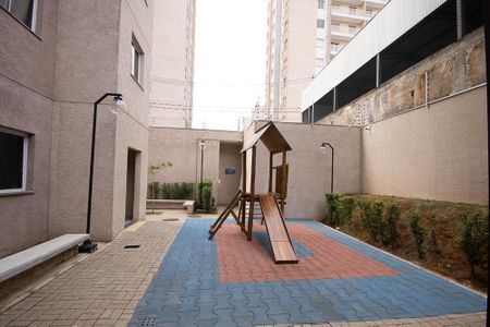 Apartamento à venda com 35m², 2 quartos e sem vagaÁrea comum - Playground
