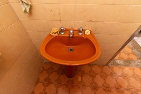 Casa de condomínio à venda com 125m², 2 quartos e 2 vagasBanheiro 2