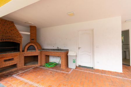 Casa de condomínio à venda com 125m², 2 quartos e 2 vagasÁrea comum - Churrasqueira