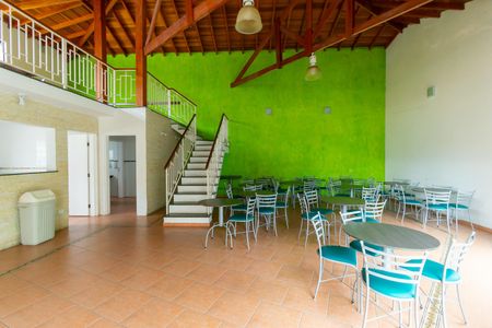 Casa de condomínio à venda com 125m², 2 quartos e 2 vagasÁrea comum - Salão de festas