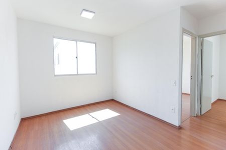 Sala de apartamento para alugar com 2 quartos, 39m² em Colônia (zona Leste), São Paulo