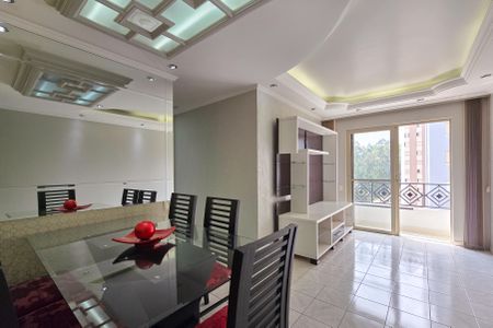 Sala de apartamento à venda com 3 quartos, 68m² em Baeta Neves, São Bernardo do Campo