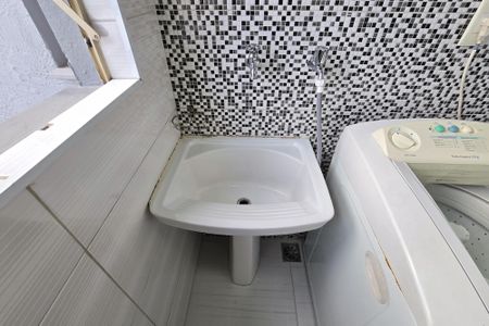 Apartamento à venda com 68m², 3 quartos e 1 vagaÁrea de Serviço