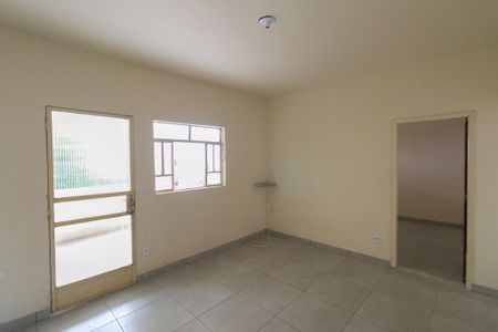 Casa para alugar com 120m², 3 quartos e sem vagaSala