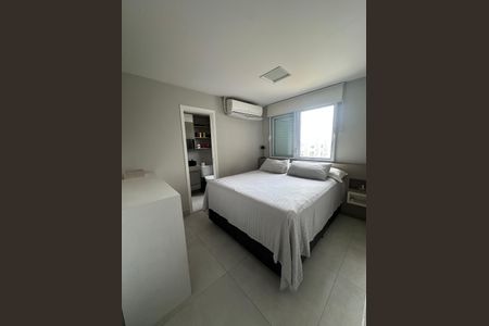 Apartamento à venda com 76m², 2 quartos e 2 vagasQuarto