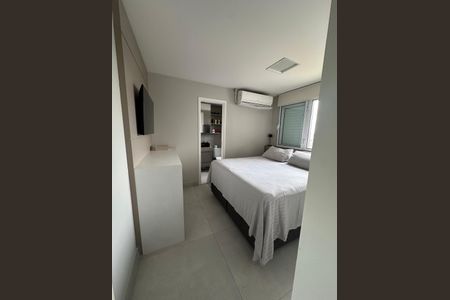 Apartamento à venda com 76m², 2 quartos e 2 vagasQuarto