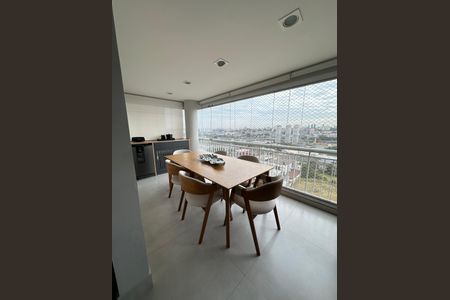 Apartamento à venda com 76m², 2 quartos e 2 vagasVaranda