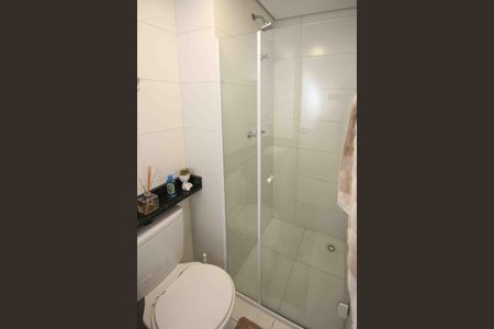 Apartamento à venda com 31m², 1 quarto e sem vaga Apartamento à venda com 31m², 1 quarto e sem vagaBanheiro da Suíte