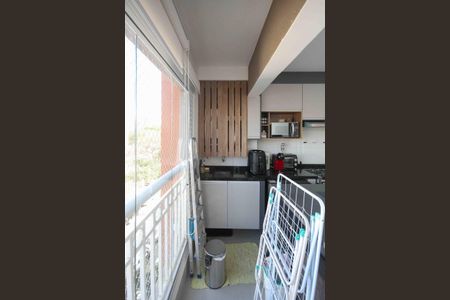 Apartamento à venda com 31m², 1 quarto e sem vaga Apartamento à venda com 31m², 1 quarto e sem vagaVaranda