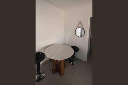 Apartamento à venda com 31m², 1 quarto e sem vaga Apartamento à venda com 31m², 1 quarto e sem vagaSala de Jantar