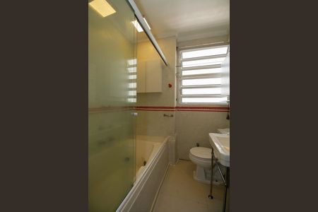 Apartamento para alugar com 158m², 3 quartos e 2 vagasBanheiro da Suíte