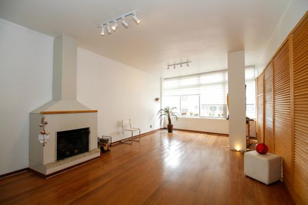 Sala  de apartamento para alugar com 3 quartos, 158m² em Pinheiros, São Paulo