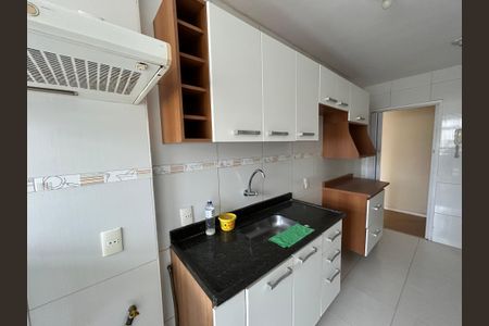 Apartamento à venda com 65m², 2 quartos e 1 vagaCozinha