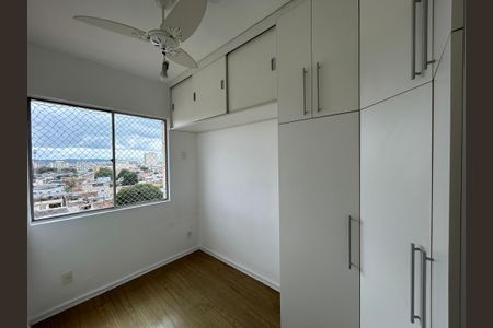 Apartamento à venda com 65m², 2 quartos e 1 vagaQuarto 2