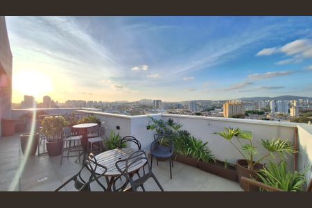 Apartamento à venda com 28m², 1 quarto e sem vagaÁrea comum