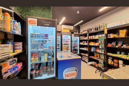 Apartamento à venda com 28m², 1 quarto e sem vagaMini Mercado