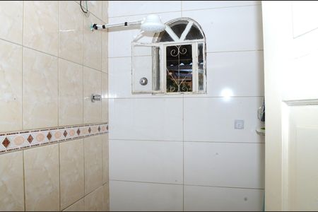 Casa para alugar com 75m², 3 quartos e 1 vagaBanheiro