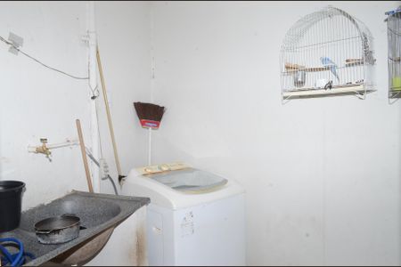 Casa para alugar com 75m², 3 quartos e 1 vagaÁrea de Serviço