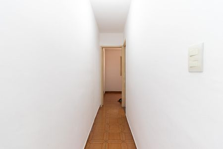 Casa à venda com 110m², 2 quartos e 1 vagaCorredor