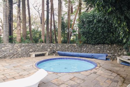 Apartamento para alugar com 84m², 2 quartos e 2 vagasÁrea comum - Piscina