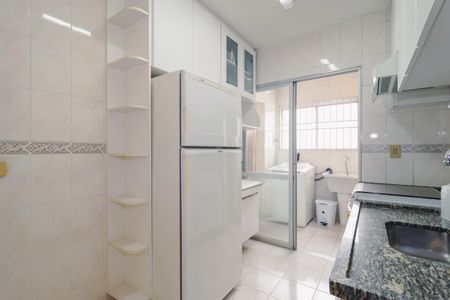 Apartamento para alugar com 84m², 2 quartos e 2 vagasCozinha