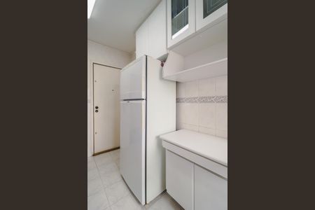 Apartamento para alugar com 84m², 2 quartos e 2 vagasCozinha