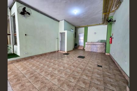 Apartamento à venda com 70m², 2 quartos e 1 vaga Apartamento à venda com 70m², 2 quartos e 1 vagaÁrea comum - Salão de festas