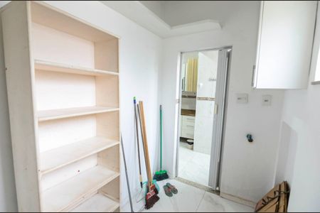 Apartamento à venda com 61m², 2 quartos e 1 vagaQuarto de Serviço