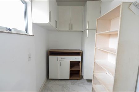 Apartamento à venda com 61m², 2 quartos e 1 vagaQuarto de Serviço