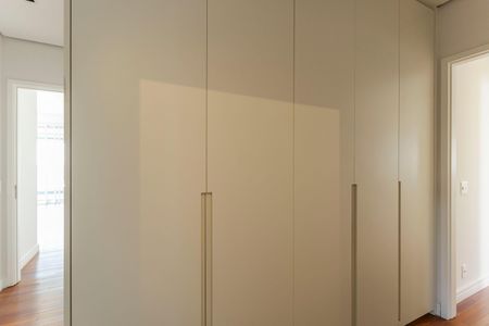 Apartamento à venda com 153m², 3 quartos e 3 vagas Apartamento à venda com 153m², 3 quartos e 3 vagasCorredor