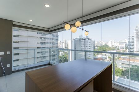 Apartamento à venda com 153m², 3 quartos e 3 vagas Apartamento à venda com 153m², 3 quartos e 3 vagasVaranda da Sala
