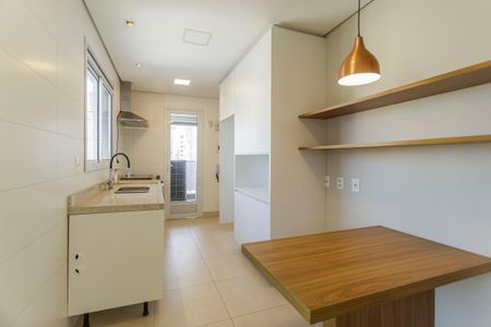 Apartamento à venda com 153m², 3 quartos e 3 vagas Apartamento à venda com 153m², 3 quartos e 3 vagasCozinha