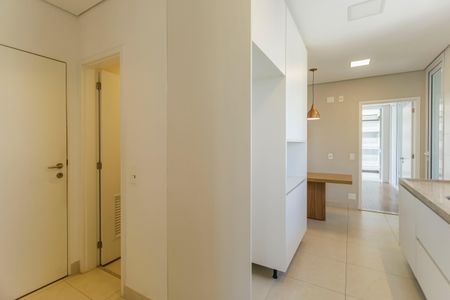 Apartamento à venda com 153m², 3 quartos e 3 vagas Apartamento à venda com 153m², 3 quartos e 3 vagasCozinha