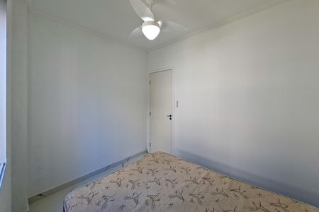 Studio para alugar com 28m², 1 quarto e 1 vaga Studio para alugar com 28m², 1 quarto e 1 vagaQuarto
