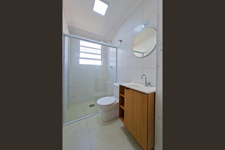 Studio para alugar com 28m², 1 quarto e 1 vaga Studio para alugar com 28m², 1 quarto e 1 vagaBanheiro